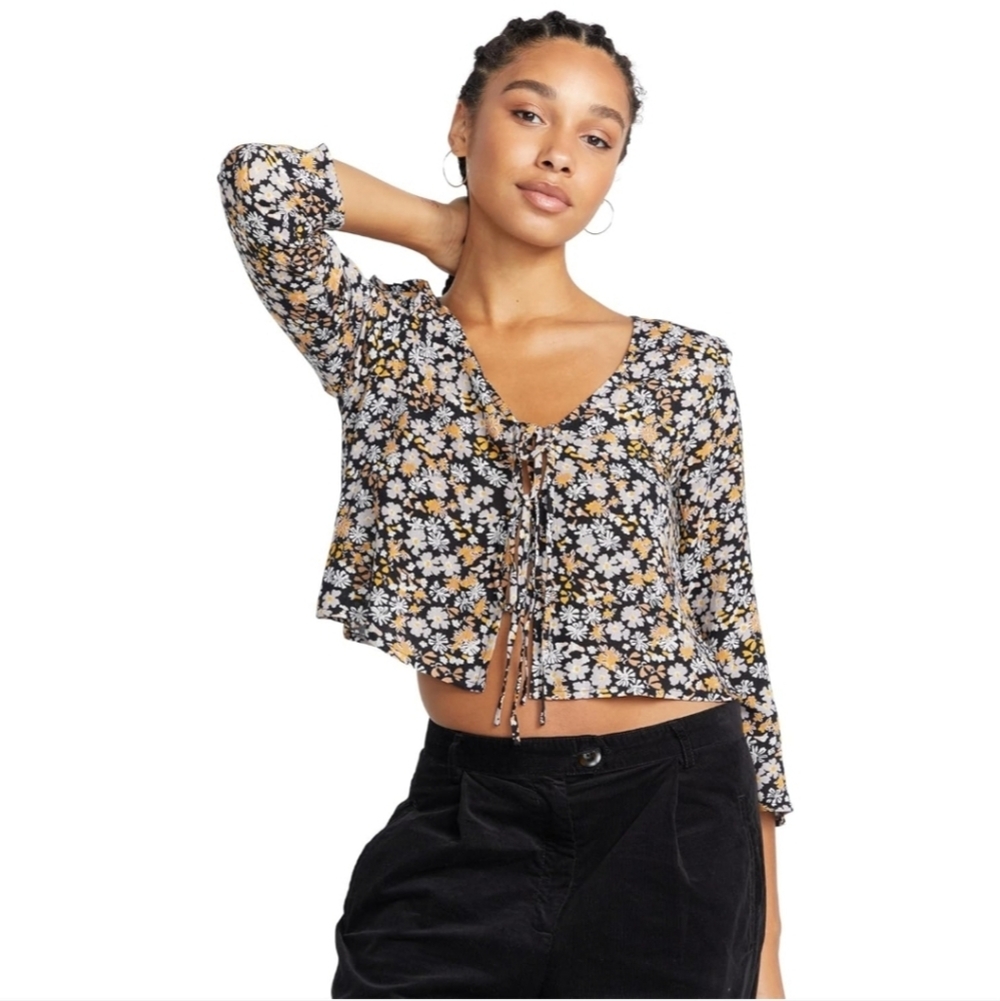 Volcom Black and Yellow Floral Ruffle Tie Up Top Cropped Boho Flowy NWT XL